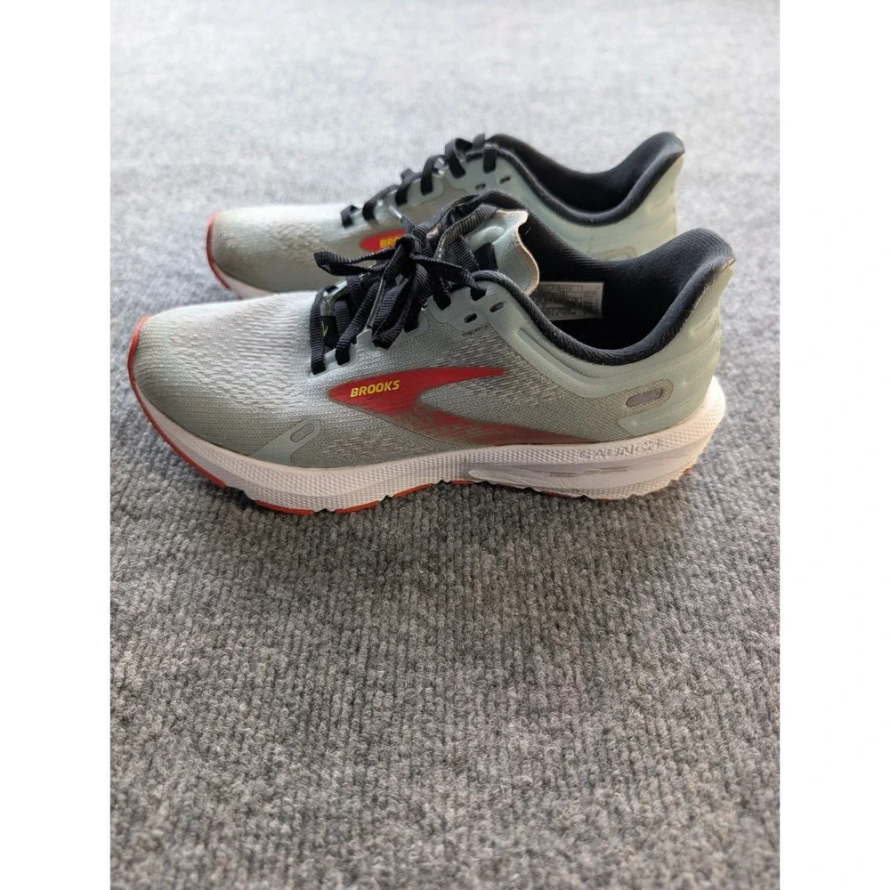 Brooks Launch 9 Womens Size 6.5 Running Shoes Gray Red Athletic Sneakers 1203731